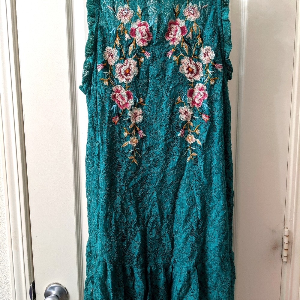 Lacey xhilaration Dress
